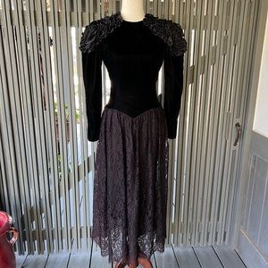 Jessica McClintock  Black Velvet Lace~Silk Dress🌹